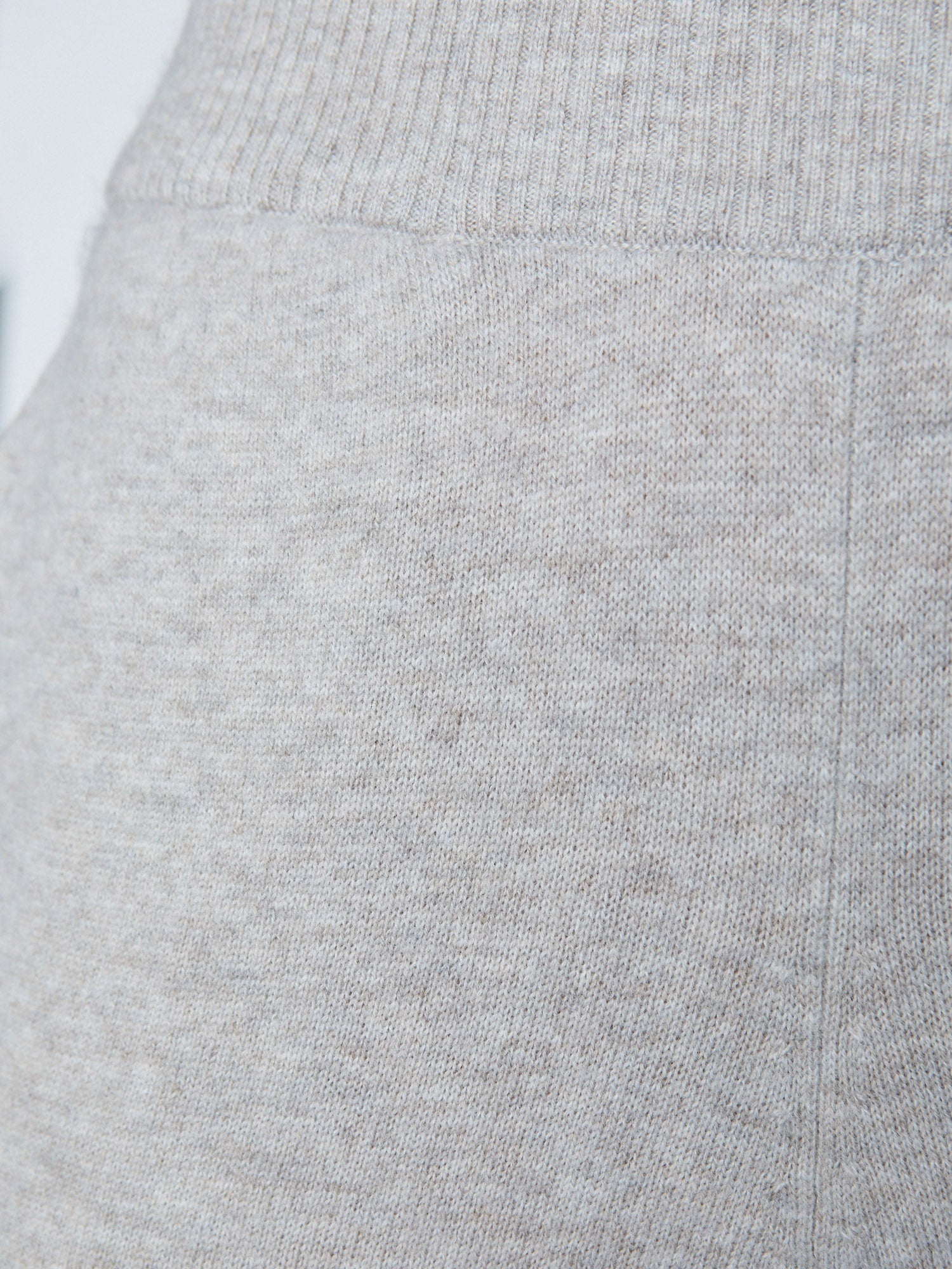 The Andre Luxe Cashmere Pant - 6