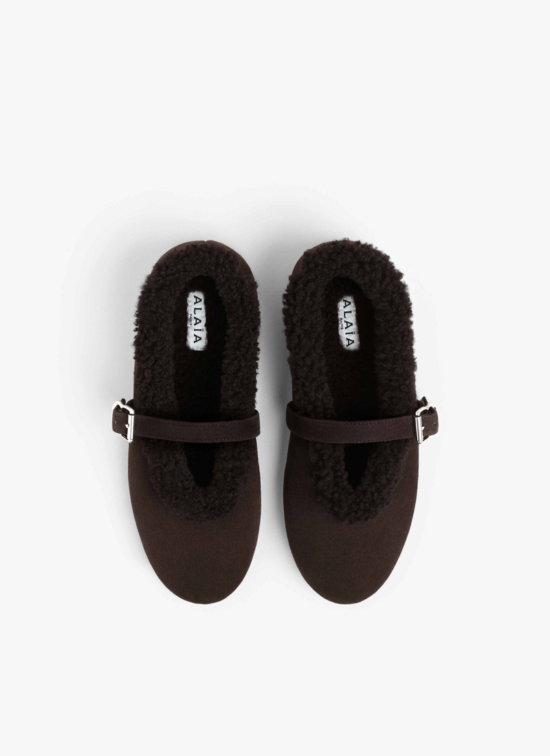 Alaïa BALLET FLATS IN MERINO SHEARLING outlook