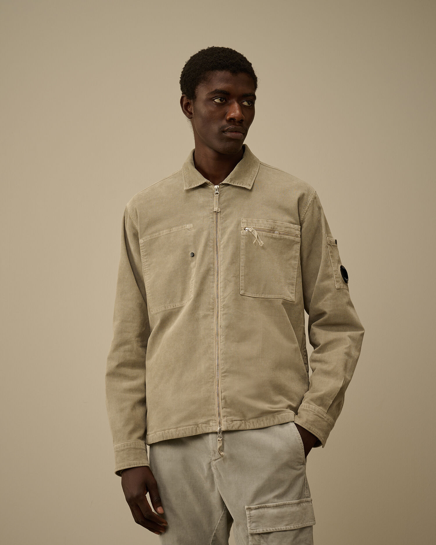 Corduroy Lens Zipped Overshirt - 3