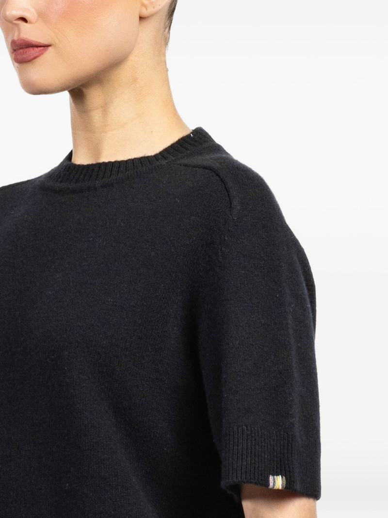 short-sleeve sweater 5