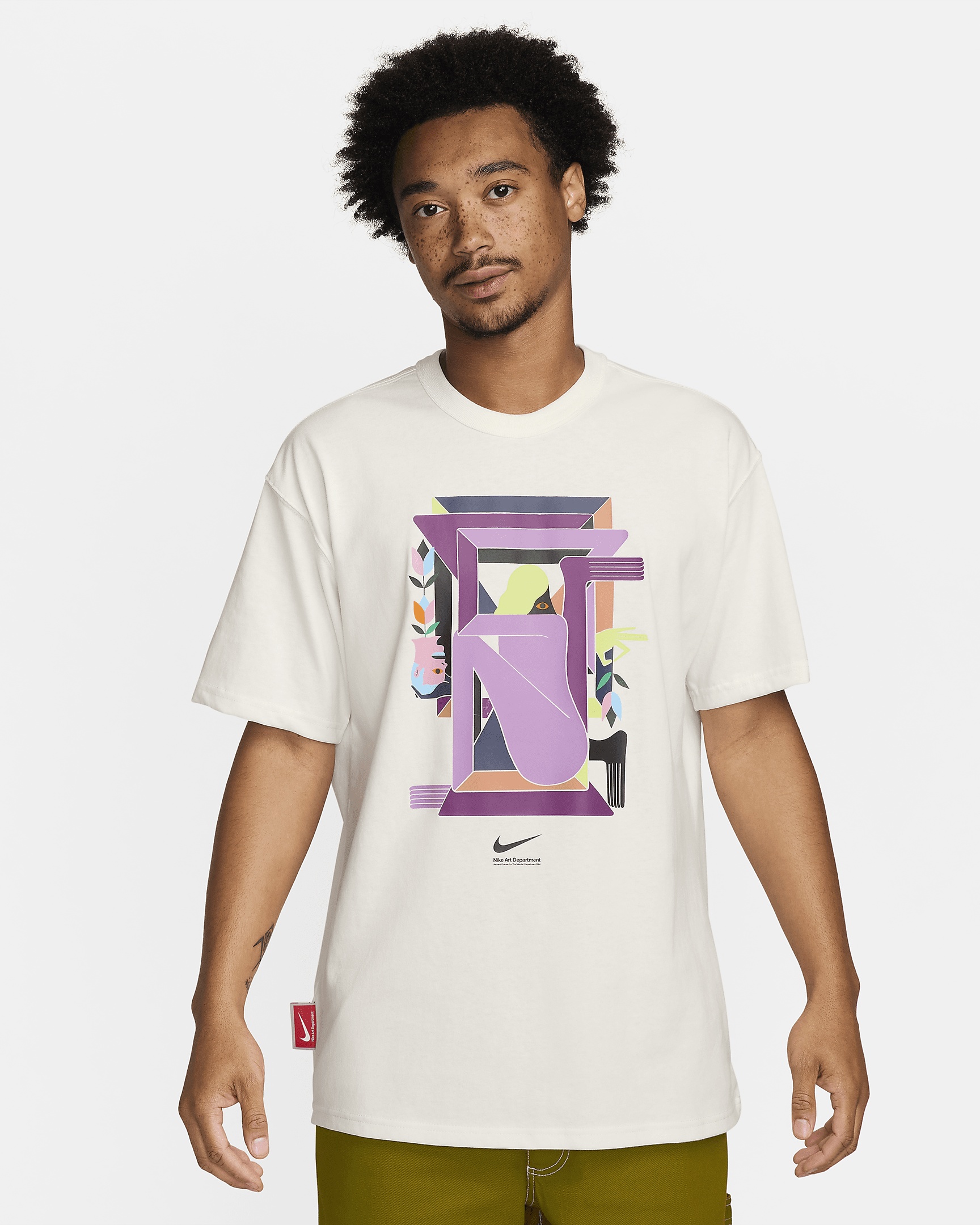 Nike Sportswear Men's T-Shirt - 1