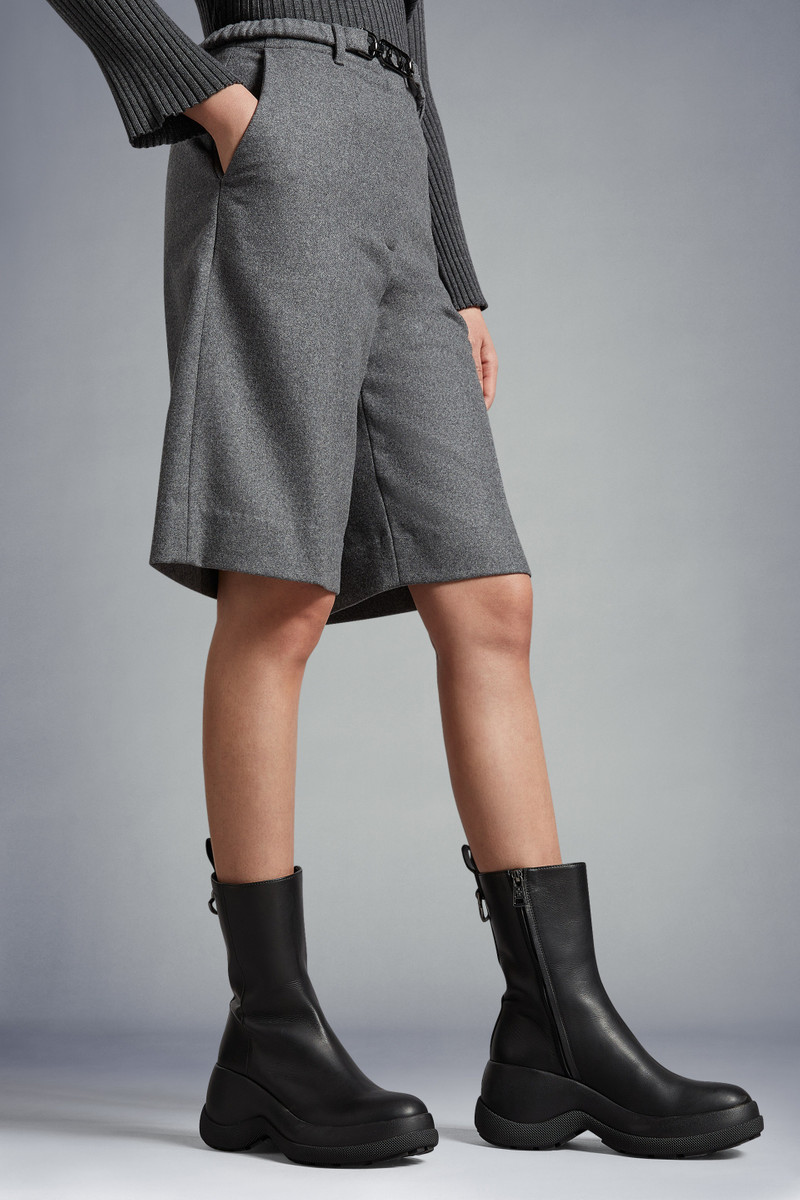 Moncler Resile Ankle Boots outlook