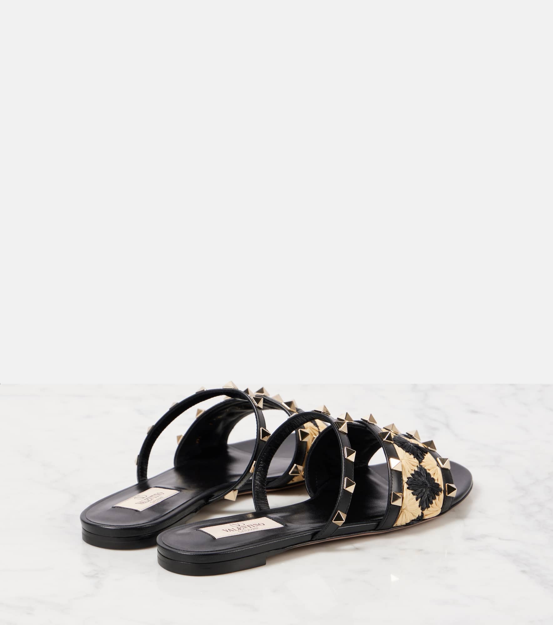 Rockstud raffia-trimmed leather sandals - 2
