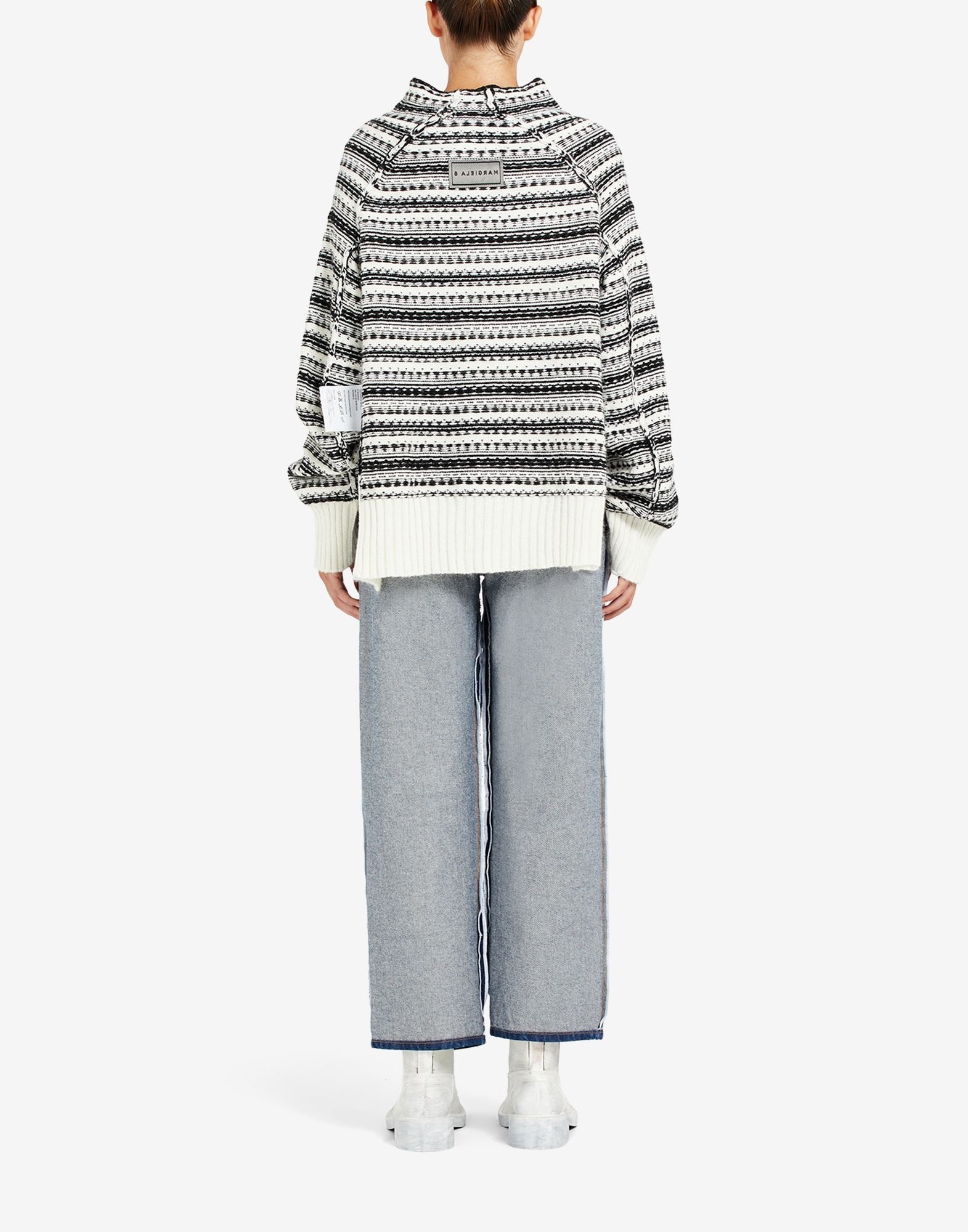 Reversed high-neck sweater - 4