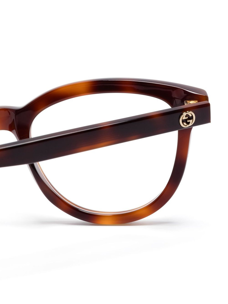 tortoiseshell-effect glasses 3