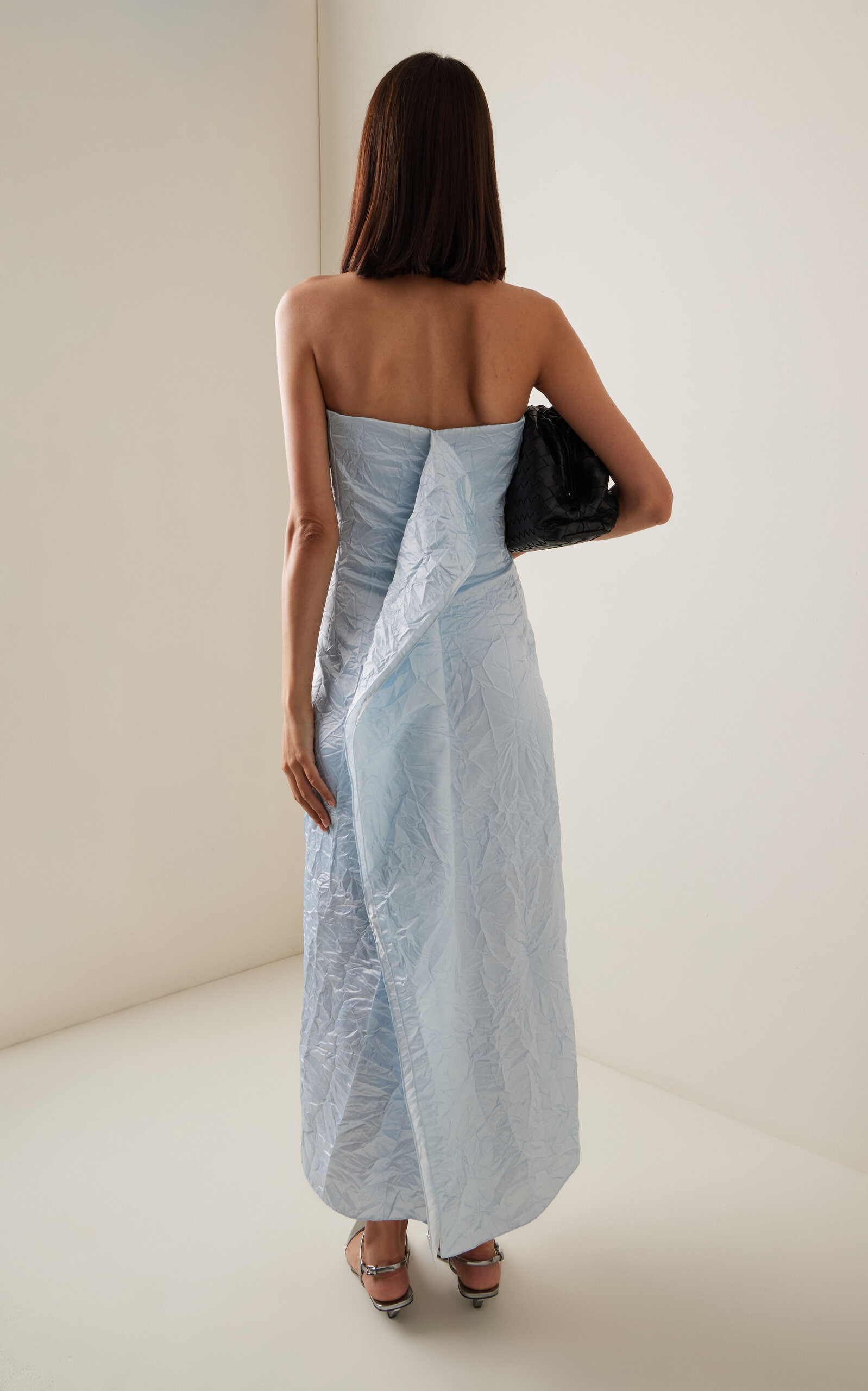 Embroidered Crinkled Satin Midi Dress light blue - 4