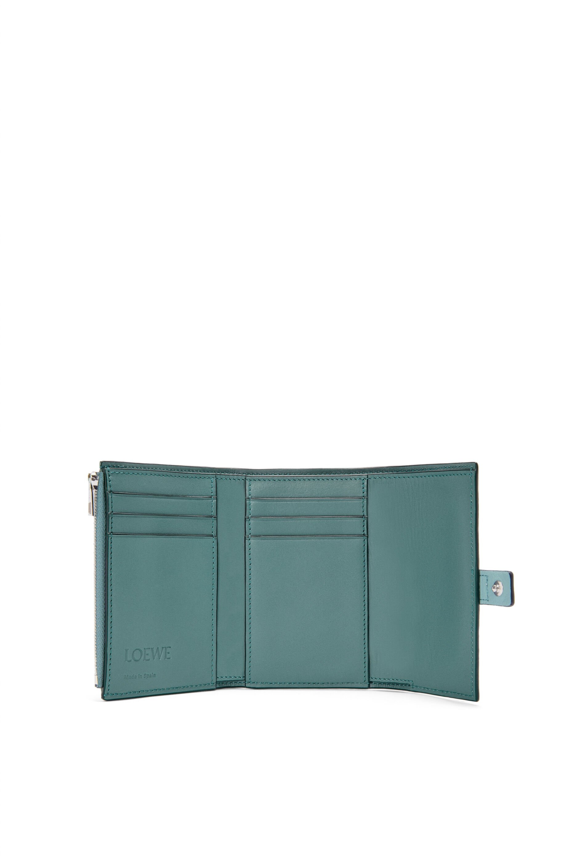 Small vertical wallet in soft grained calfskin - 2