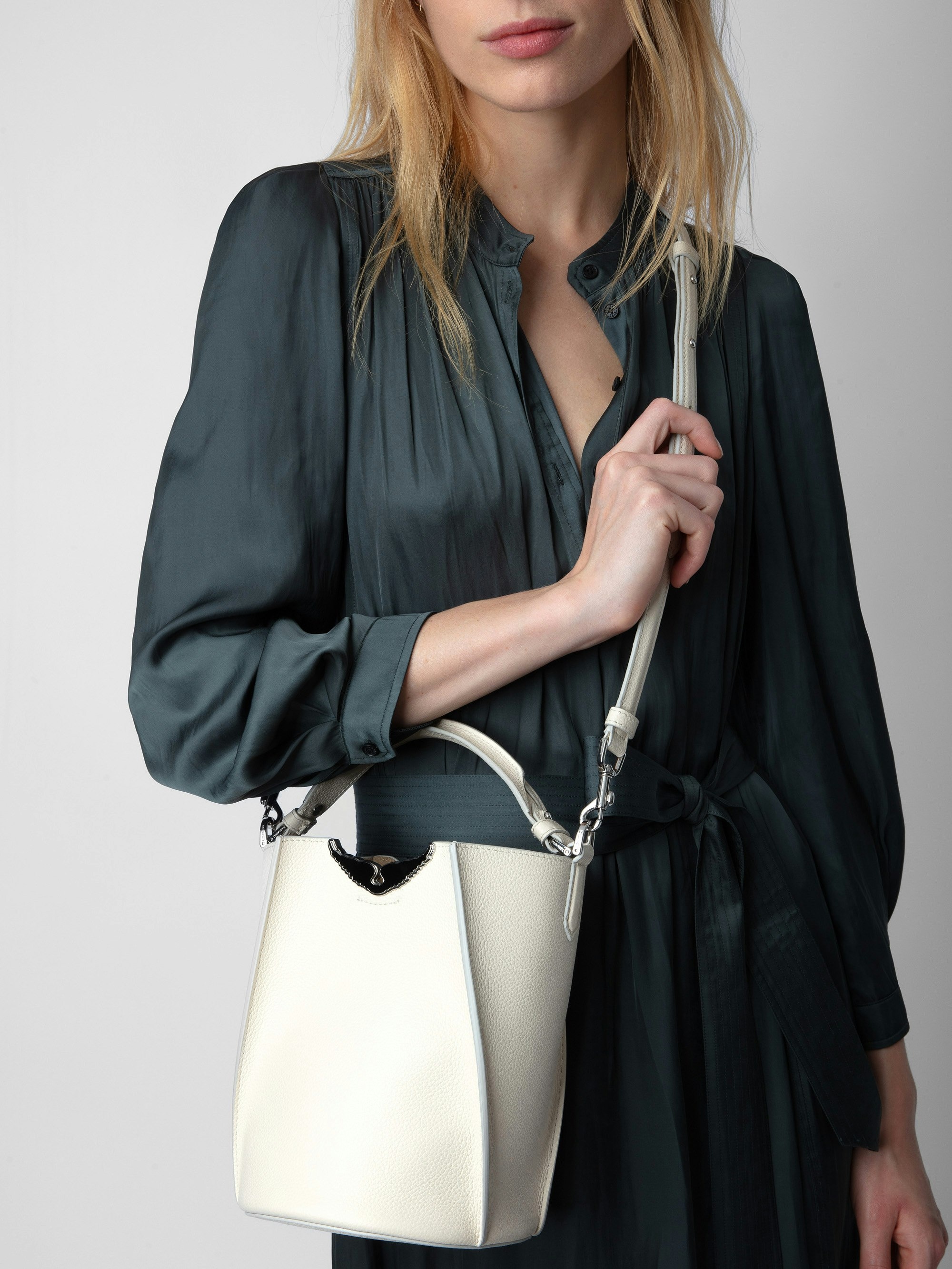 Borderline Bucket Bag - 6