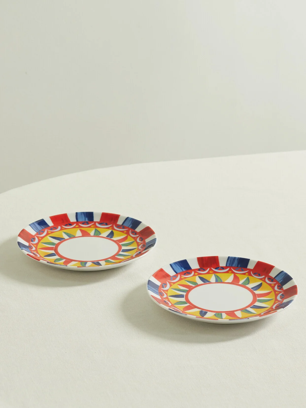 Set Of Two Printed Porcelain Dessert Plates - 1