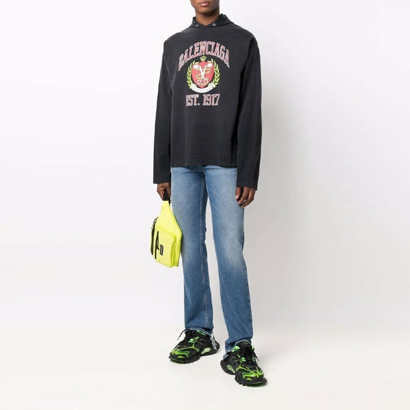 BALENCIAGA Balenciaga Est. 1917 College Logo Print Hoodie 'Black' 674685TLV891076 outlook