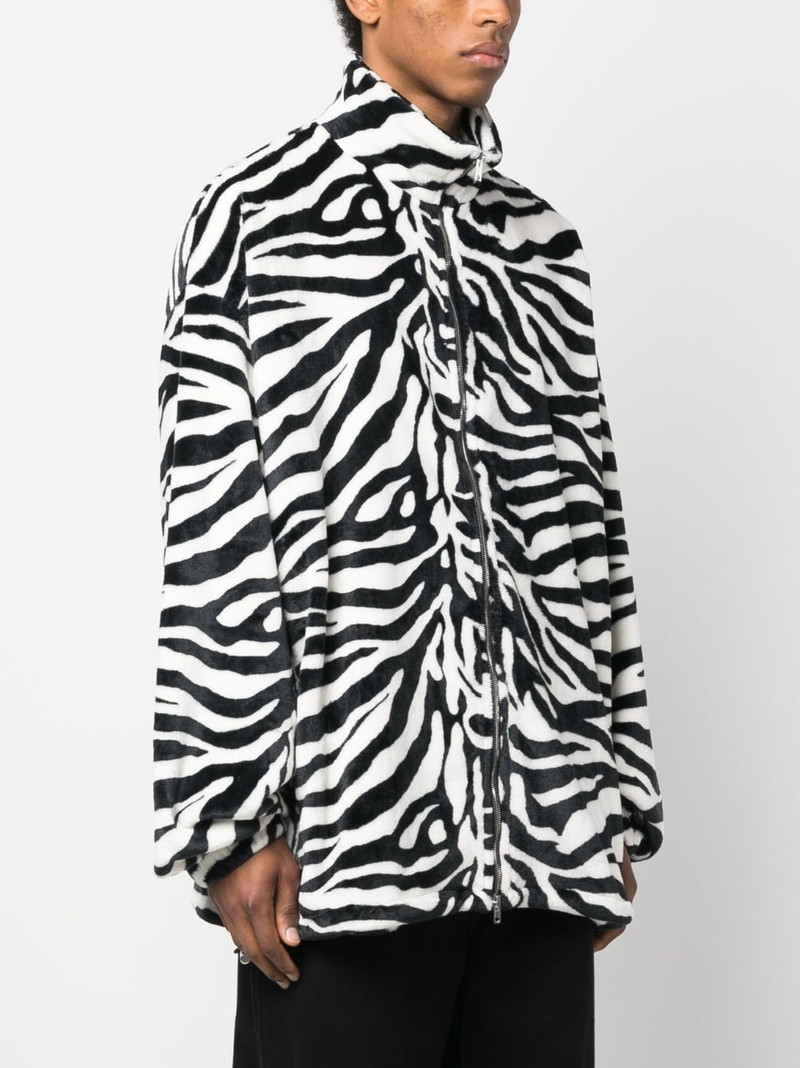 zebra-pattern zip-fastening coat 3