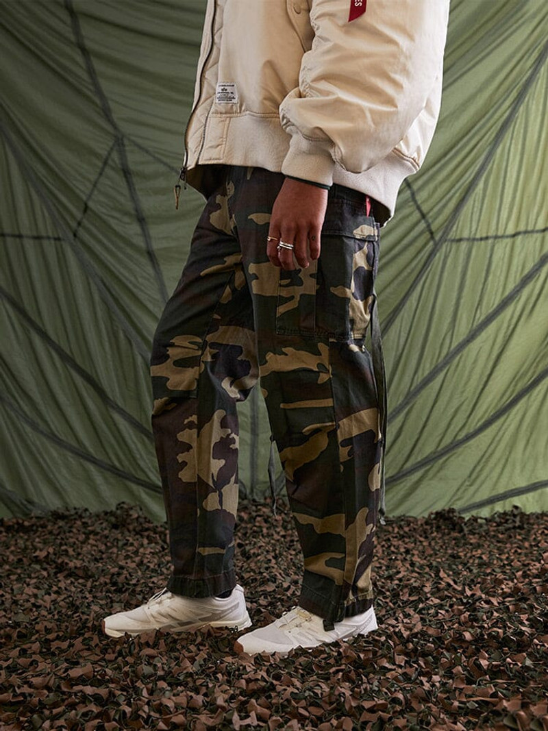 ALPHA INDUSTRIES COTTON JOGGER outlook