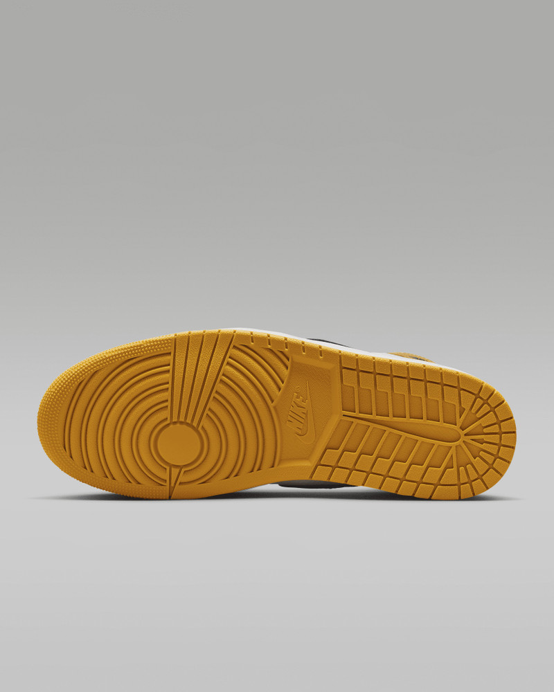 Jordan Air Jordan 1 Retro High OG "Yellow Ochre" Men's Shoes outlook