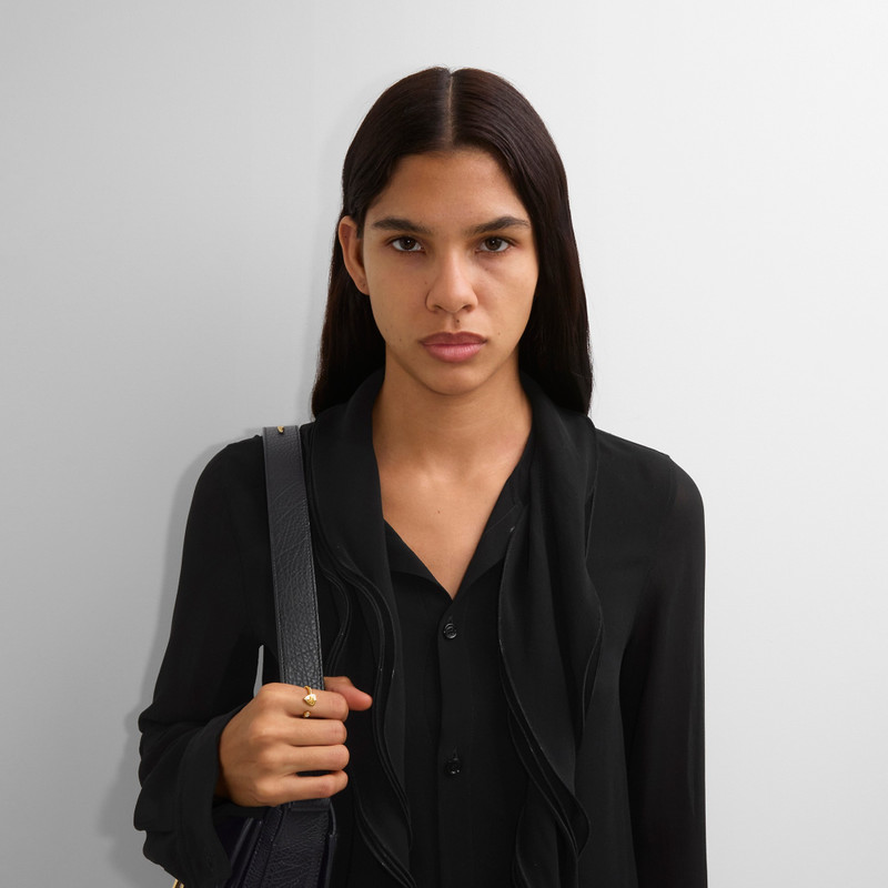 Burberry EKD Shield Pearl Ring outlook