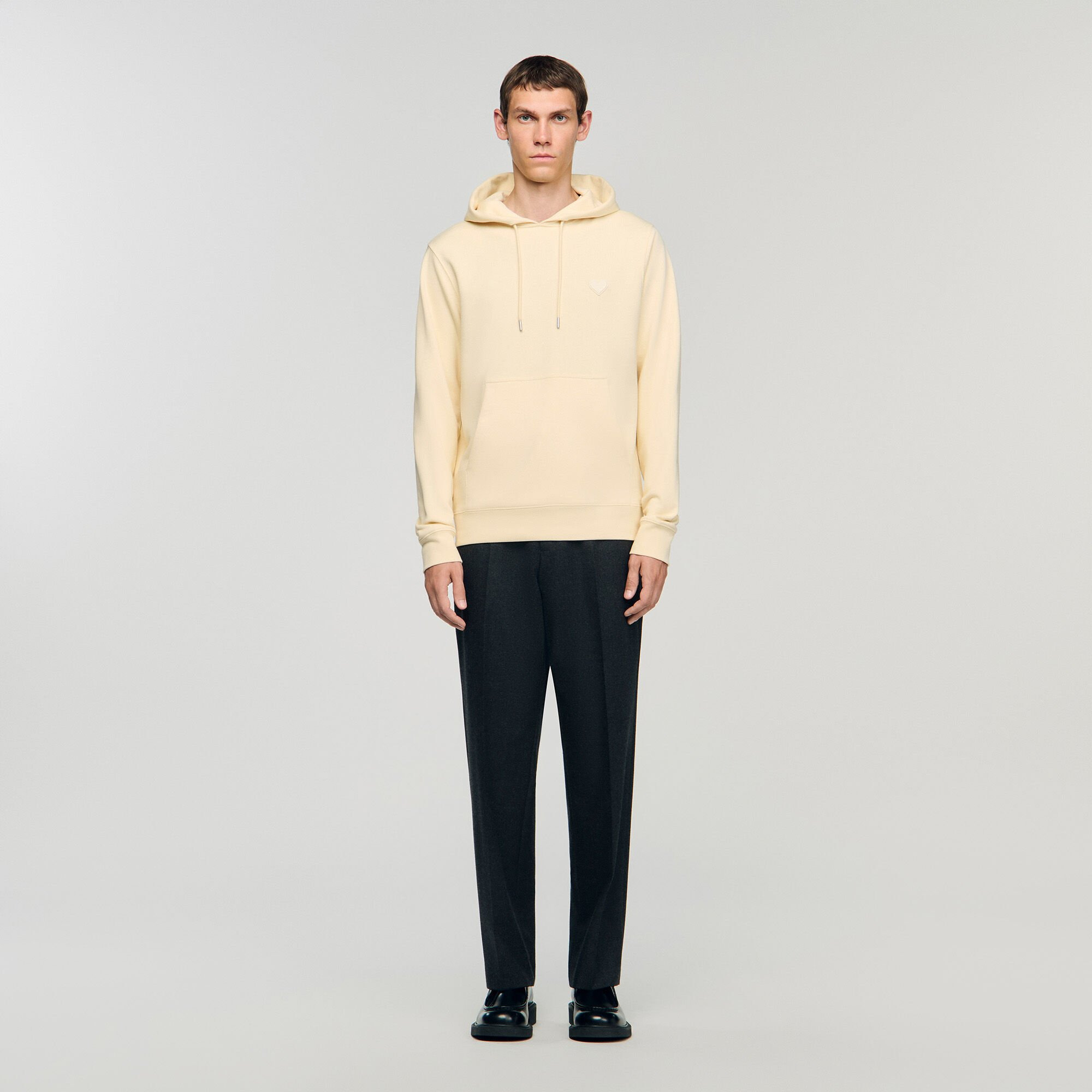 HEART PATCH SWEATSHIRT - 2