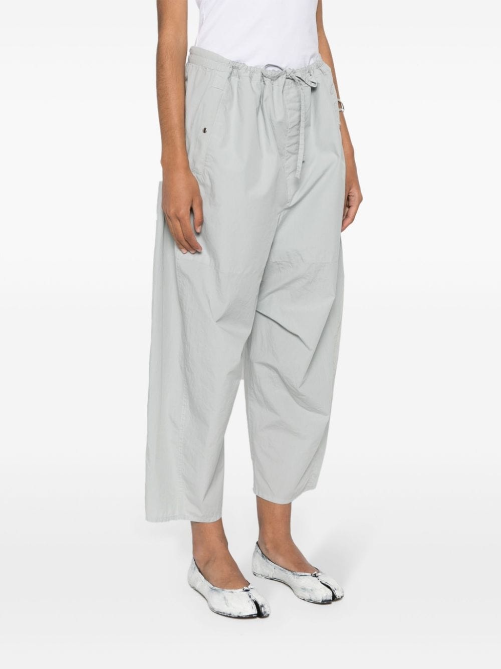 drawstring-fastening cropped trousers - 3