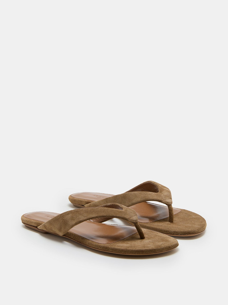 LE MONDE BÉRYL Flat Thong Sandal / Taupe Suede outlook