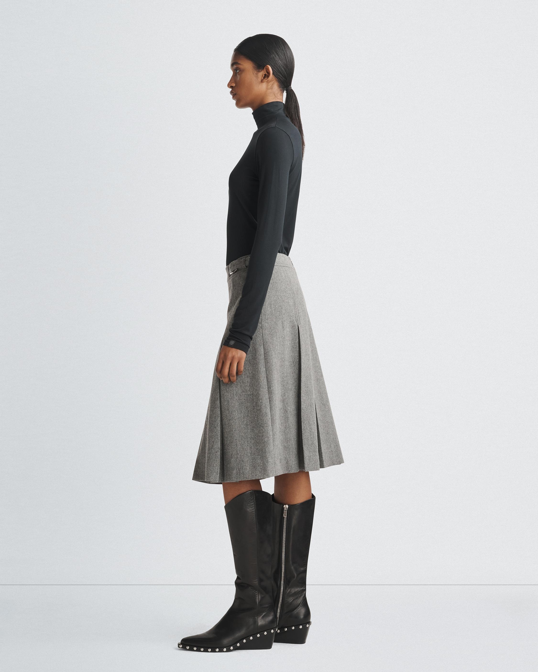 Garnet Italian Wool Skirt
Midi - 3