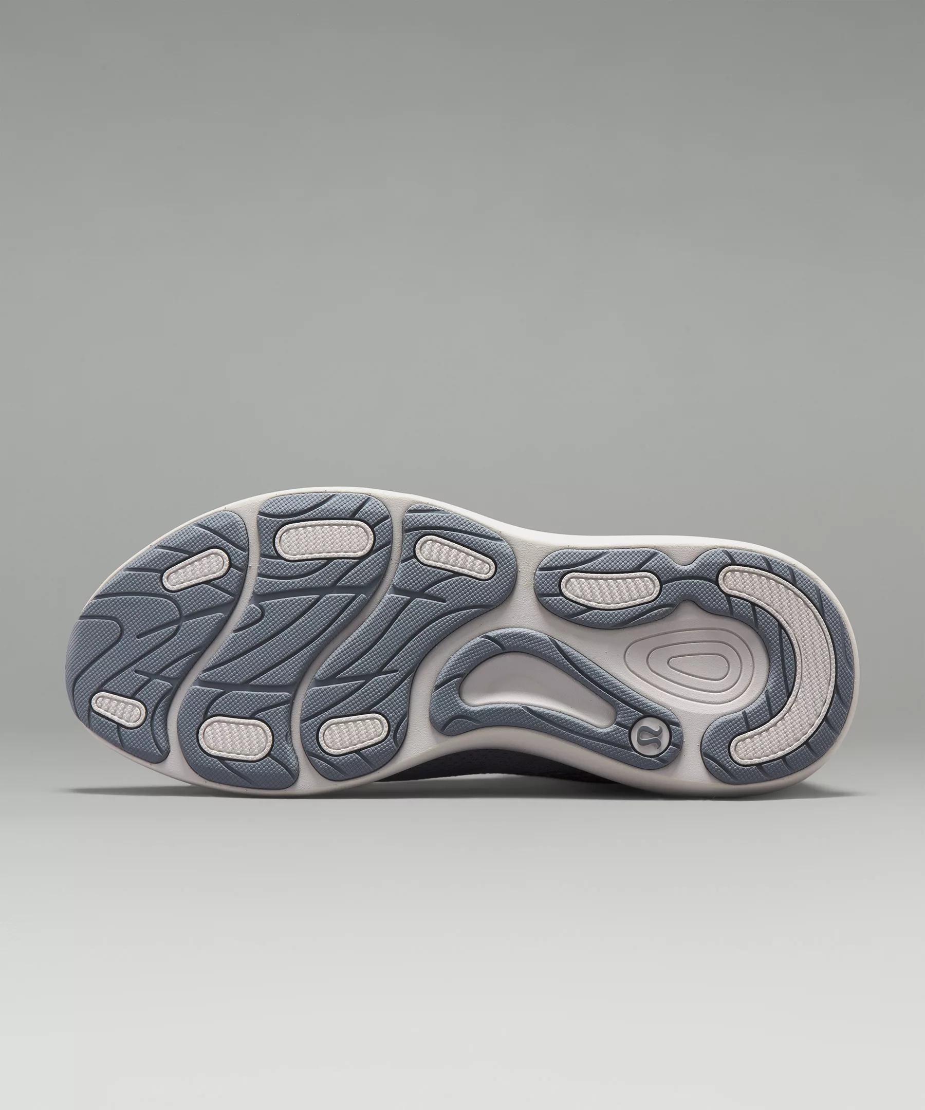 Women's Chargefeel Mid Workout Shoe - 7