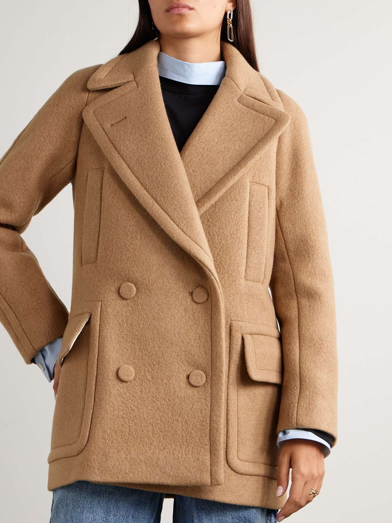 Double-breasted wool coat - 3