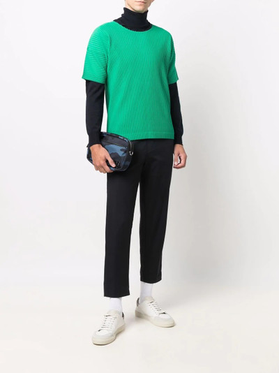 ISSEY MIYAKE ribbed round-neck T-shirt outlook