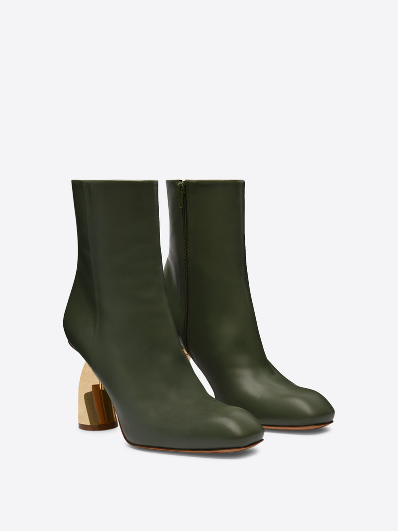 SCULPTURED HEELED BOOTS 3