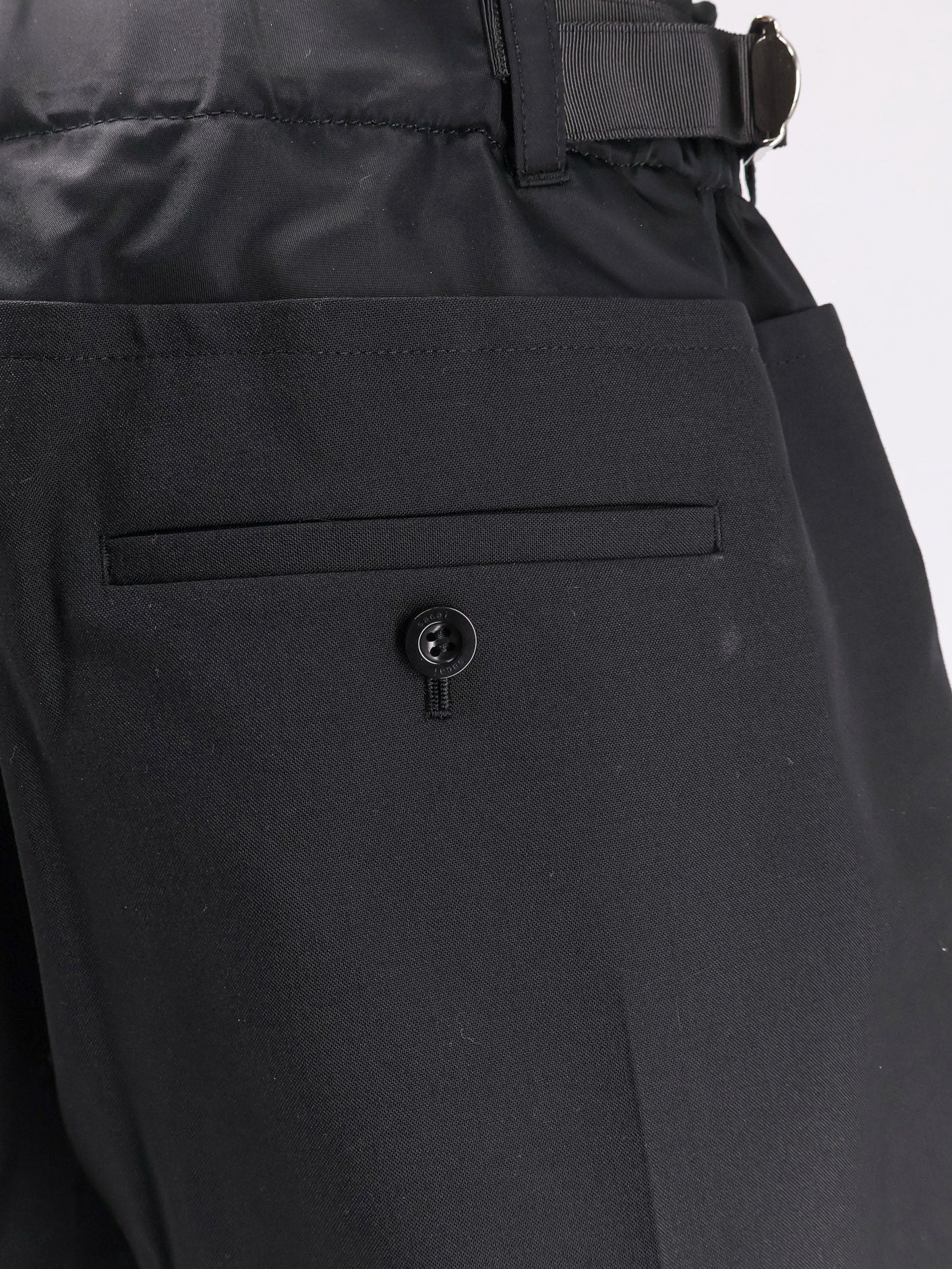 Sacai Women Wool Blend Shorts - 3