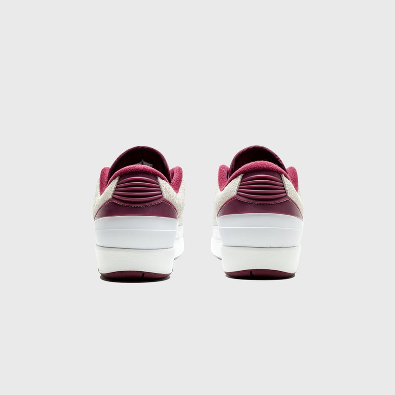 Jordan AIR JORDAN 2 RETRO LOW "CHERRYWOOD" outlook