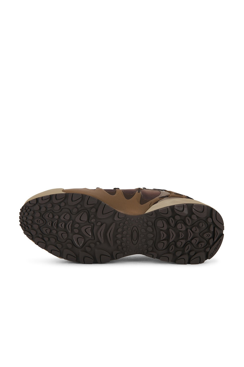 Ibex Sneaker 6
