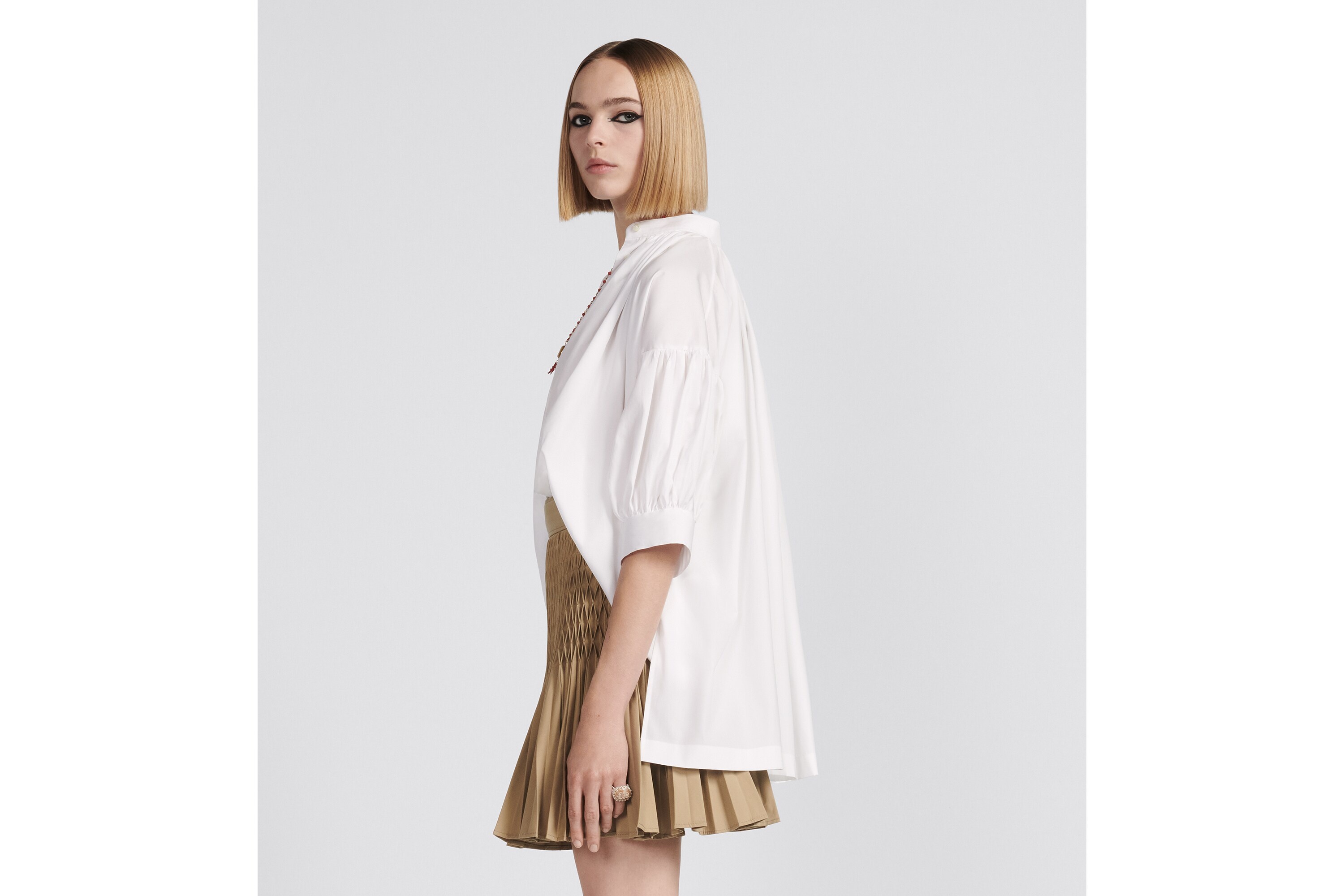 Three-Quarter Sleeve Pleated Blouse - 5