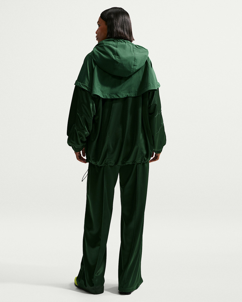 Nike Sportswear Women's Oversized Windrunner Jacket 5