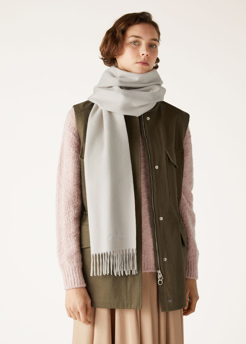 Loro Piana Grande Unita Scarf outlook