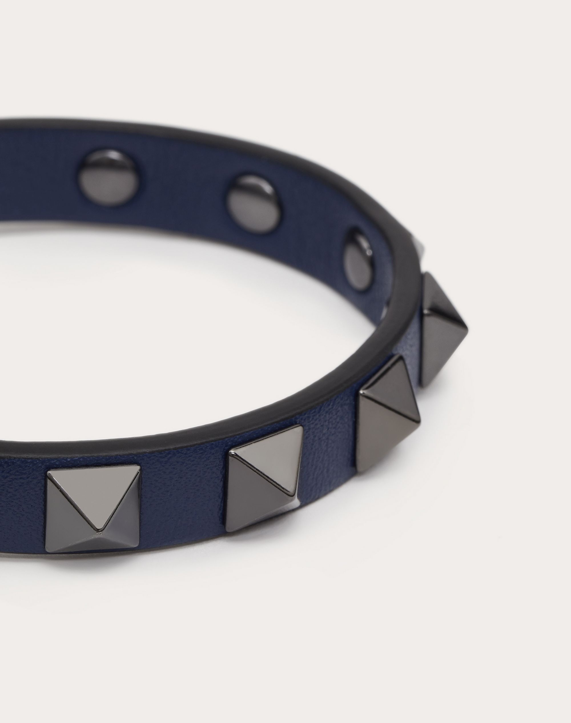 Rockstud leather bracelet with ruthenium studs - 2