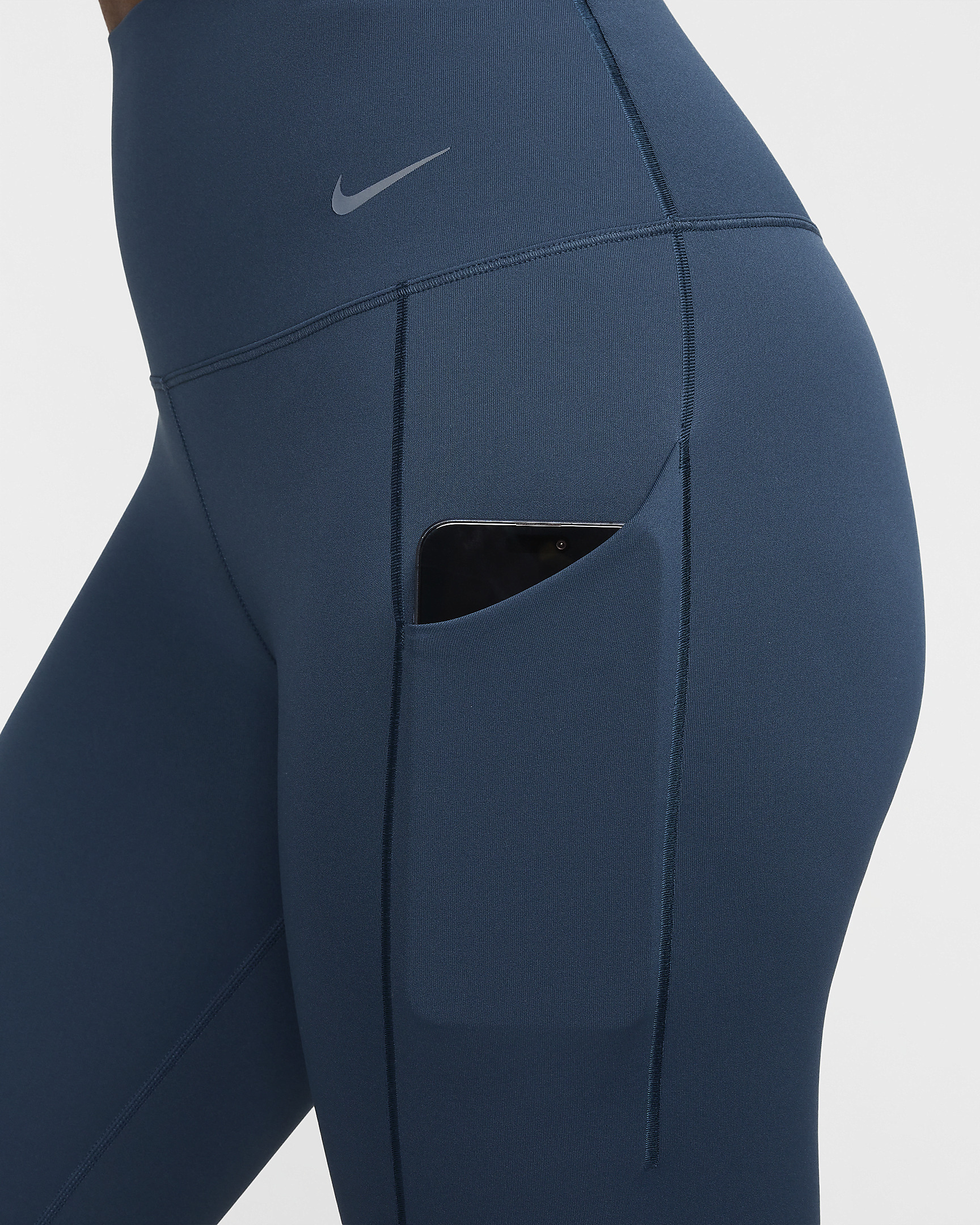 Nike Universa Women's Medium-Support High-Waisted 7/8 Leggings with Pockets - 7
