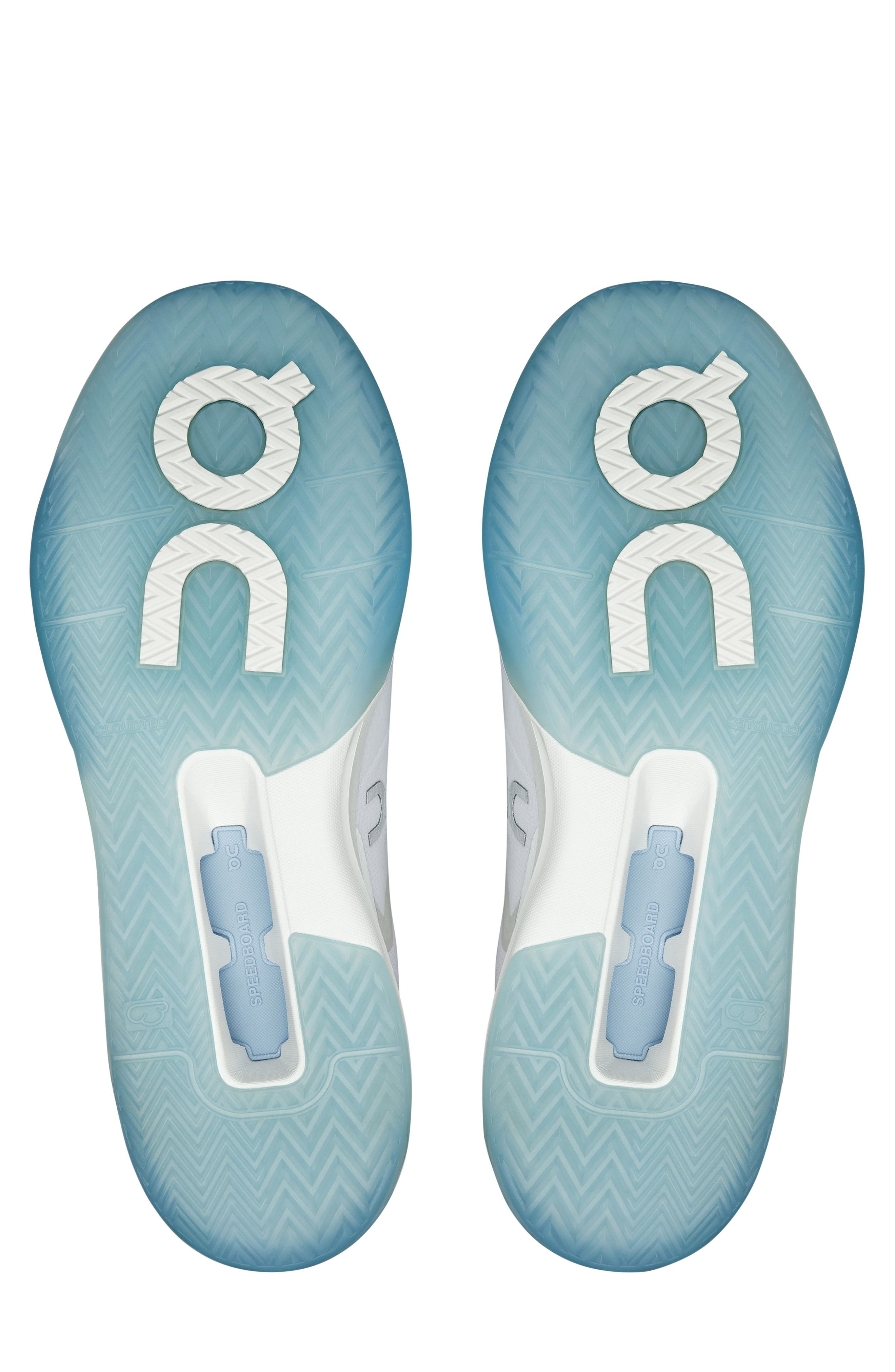 On THE ROGER Adv Pro Tennis Shoe in White/Chambray at Nordstrom - 4