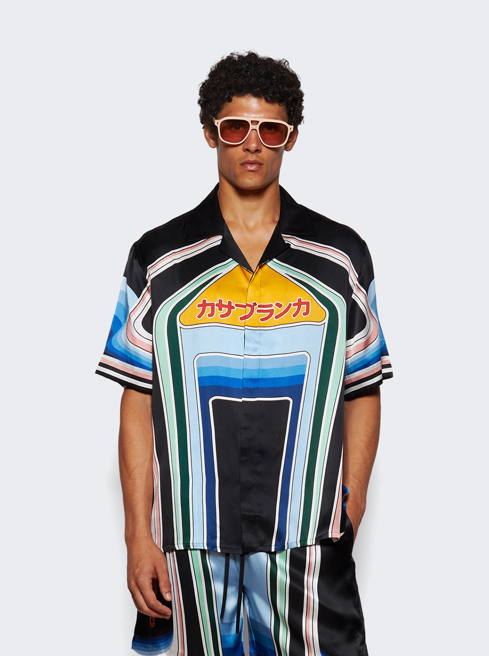 Cuban Collar Short Sleeve Shirt Graphic Mountain - 2