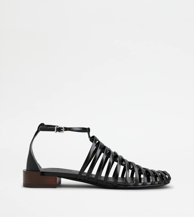 SANDALS IN LEATHER - BLACK 1