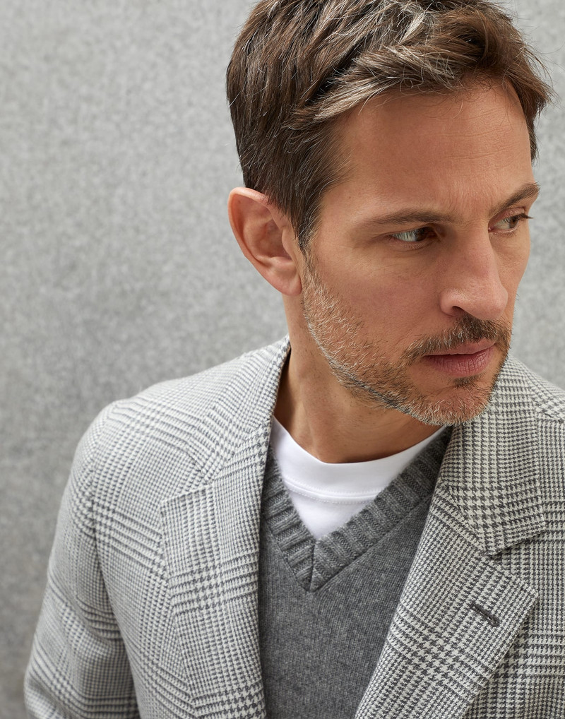 Virgin wool, silk and linen Prince of Wales deconstructed blazer 3