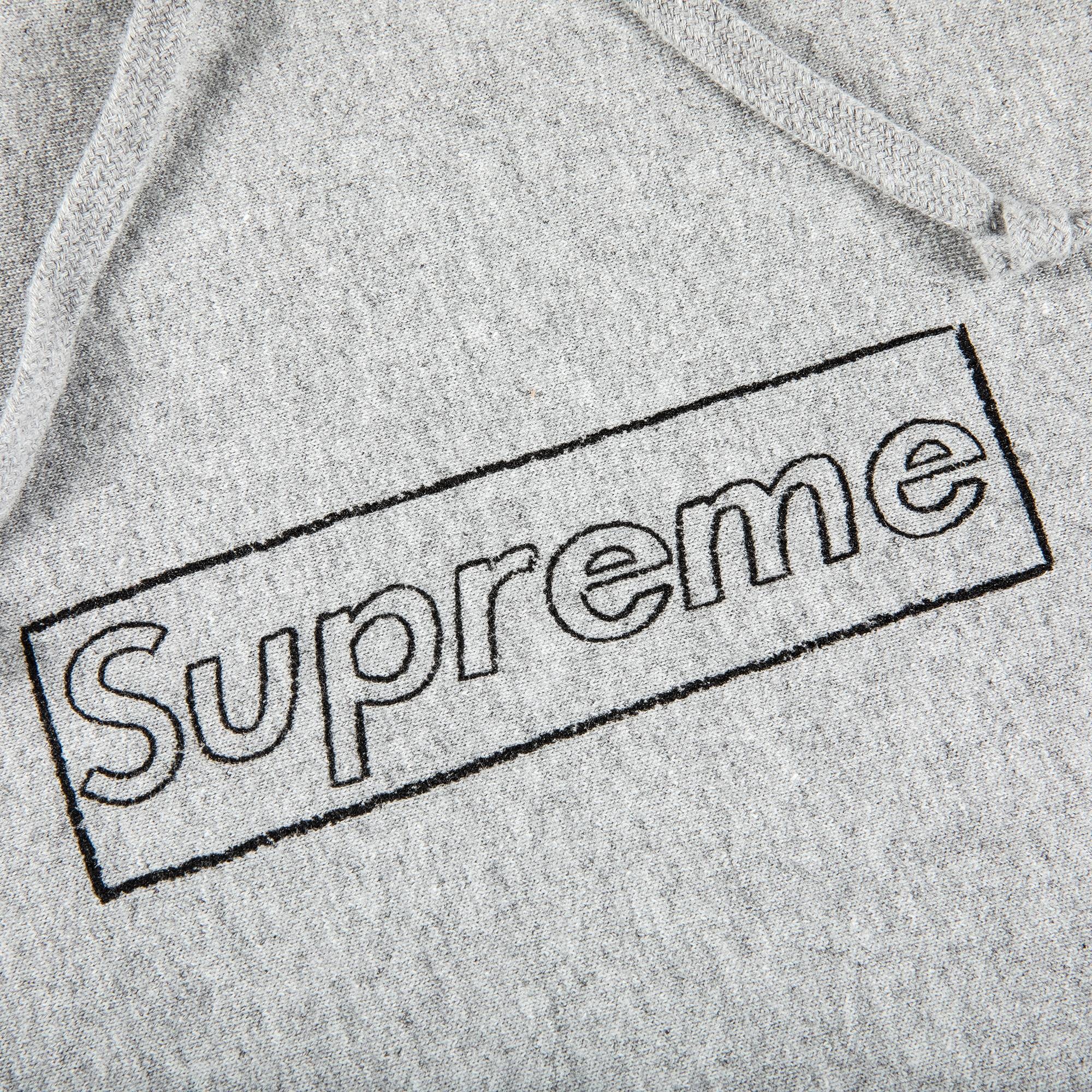 Supreme Supreme x KAWS Chalk Logo Hooded Sweatshirt 'Heather