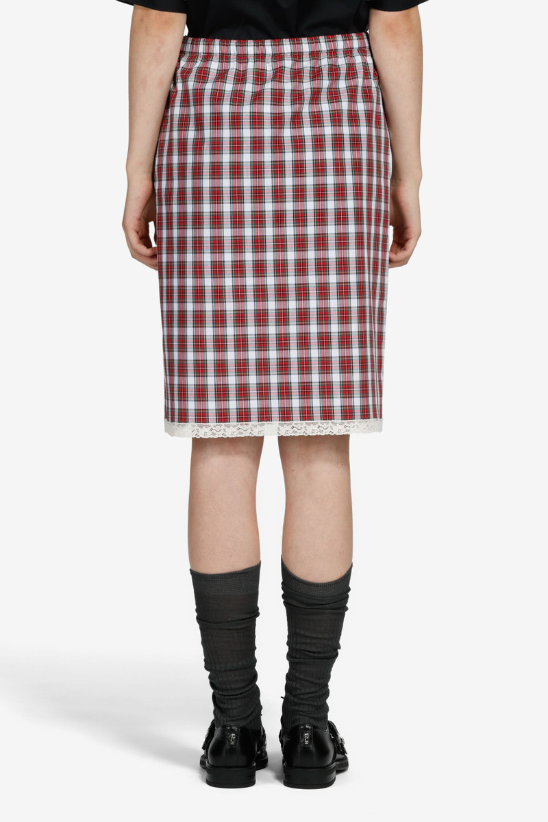 PENCIL SKIRT WITH SLIT 3