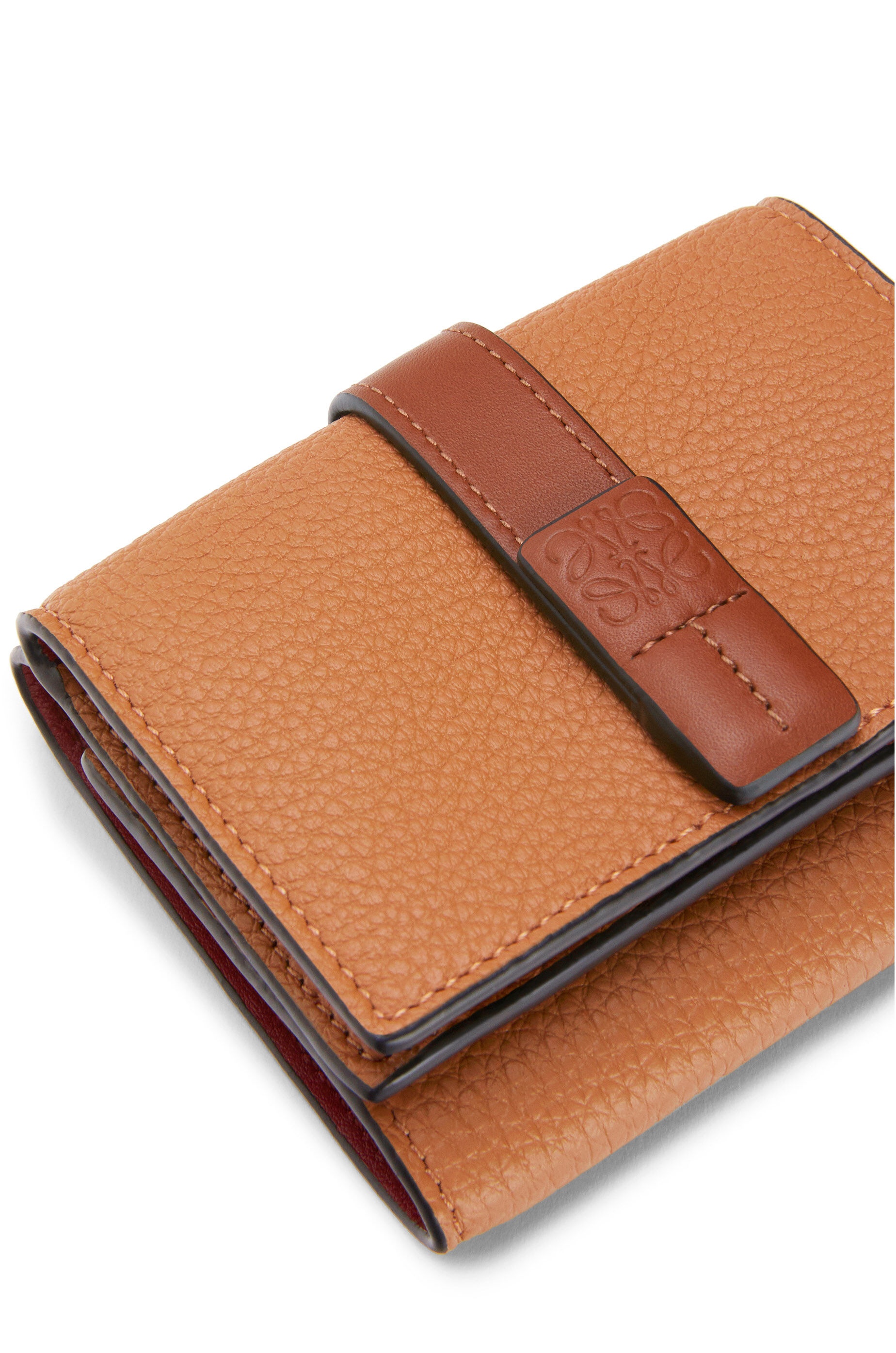 Trifold wallet in soft grained calfskin - 5