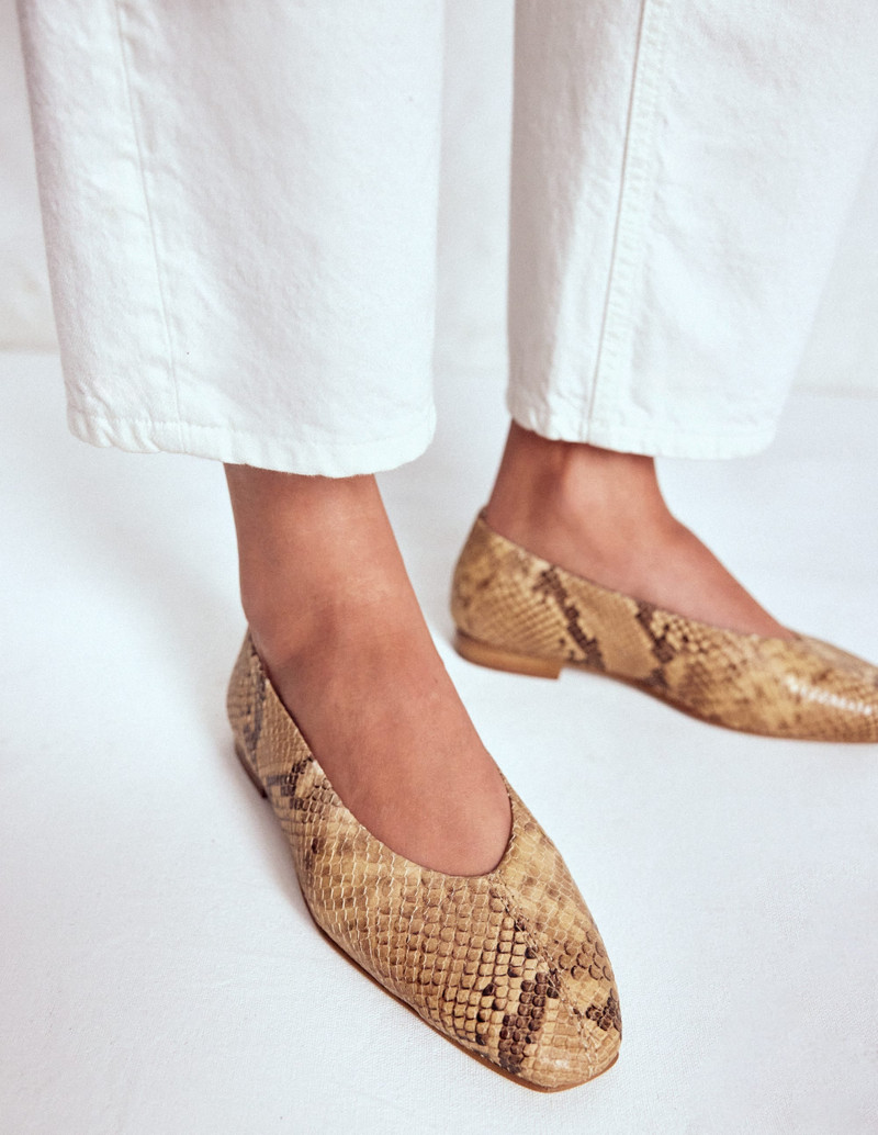 High Cut Stitch Detail Flats-Neutral 1