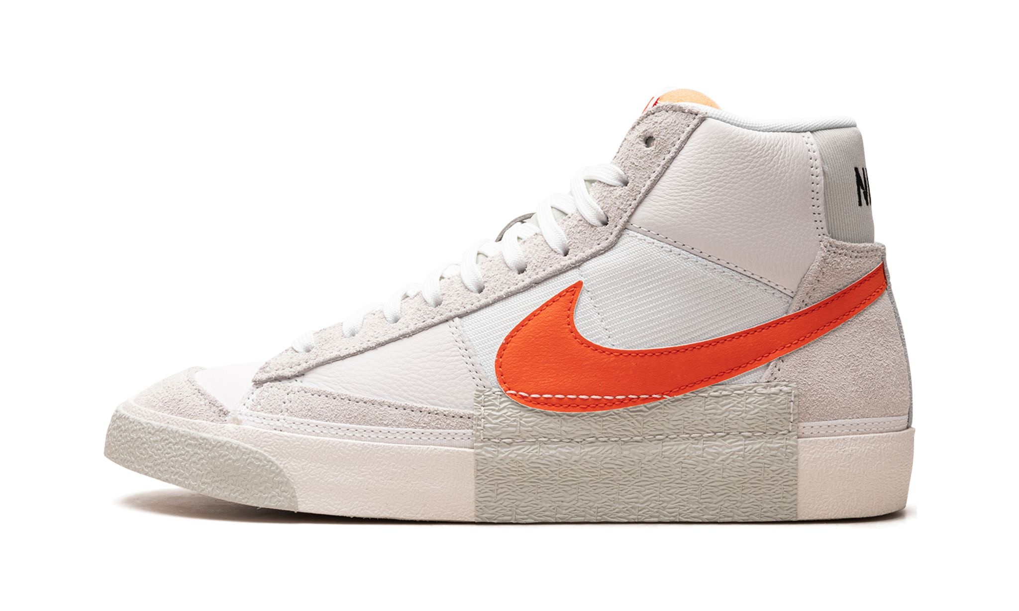 Blazer Mid '77 Pro Club "Remastered - White Safety Orange" - 1