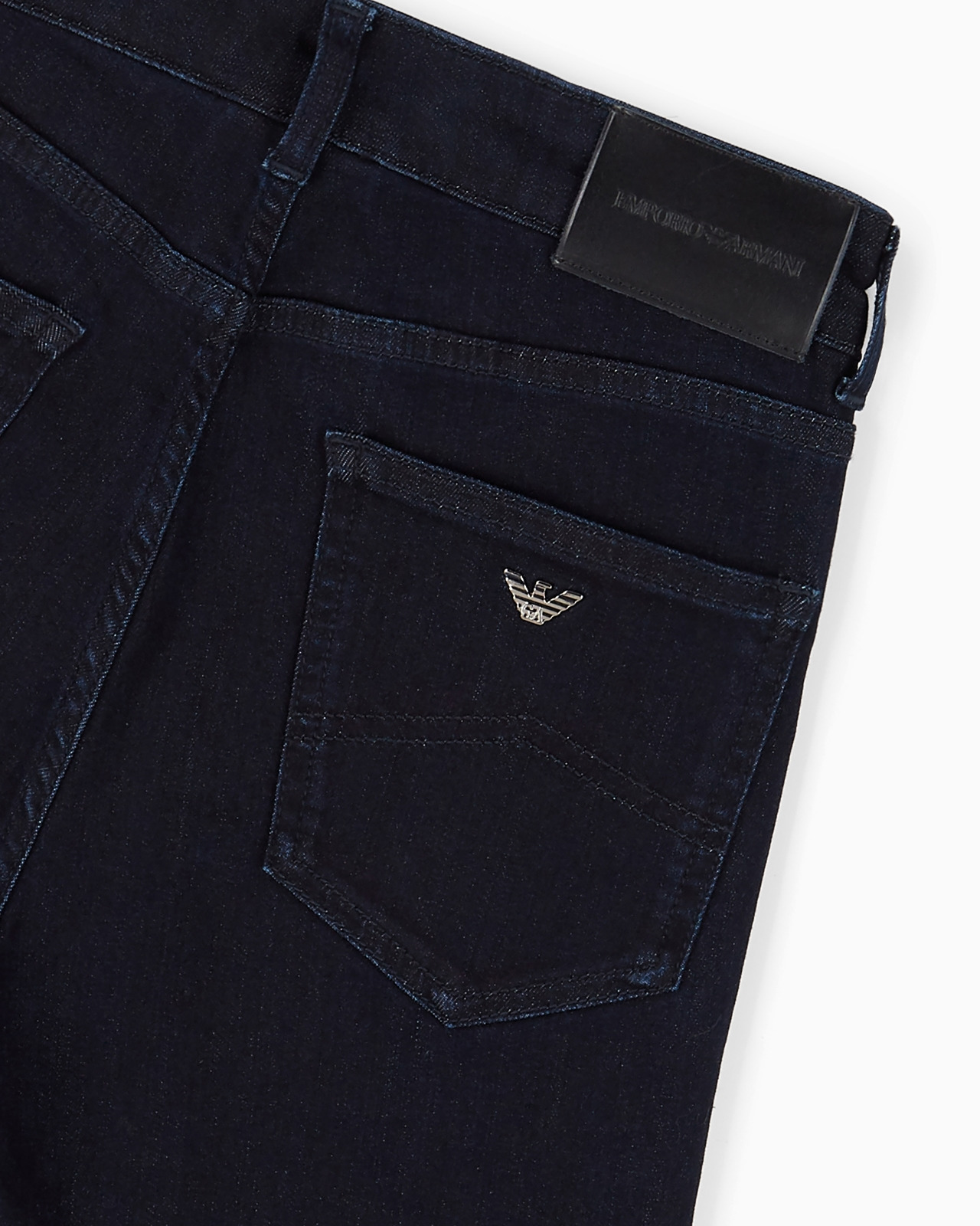 J47 medium high-waisted, flared leg, viscose-blend denim jeans - 7