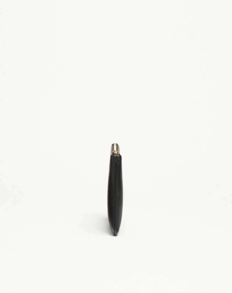 VLOGO SIGNATURE GRAINY CALFSKIN CLUTCH BAG 3