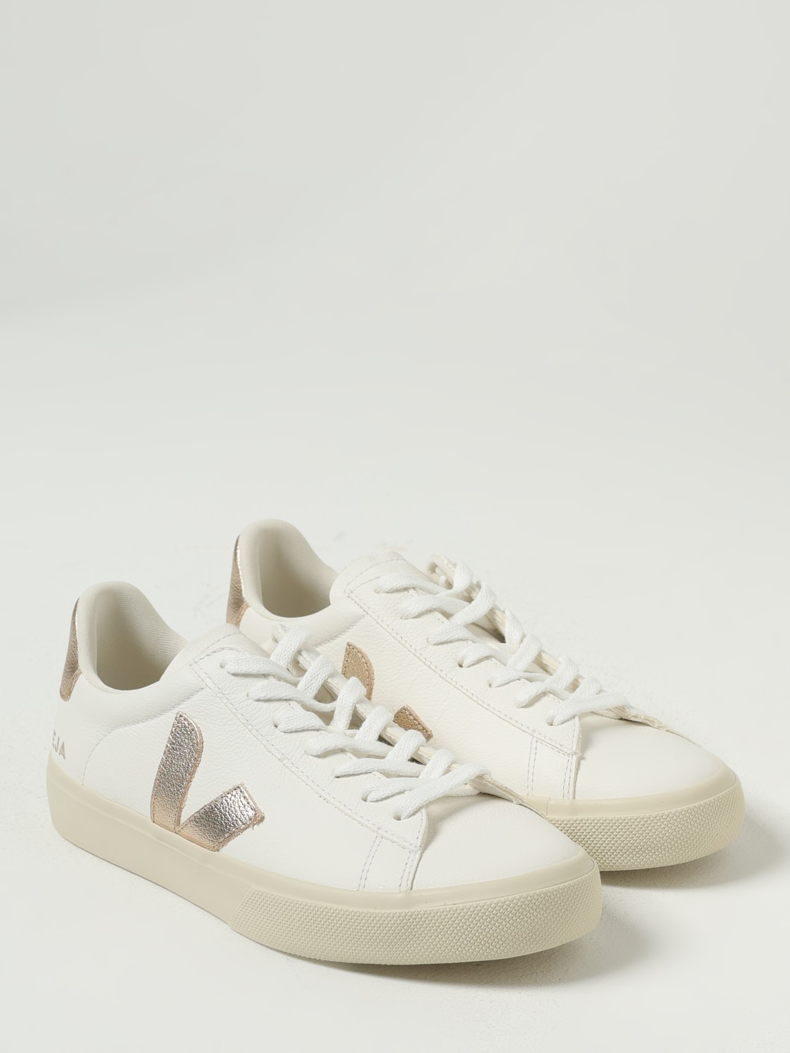 Sneakers woman Veja - 2