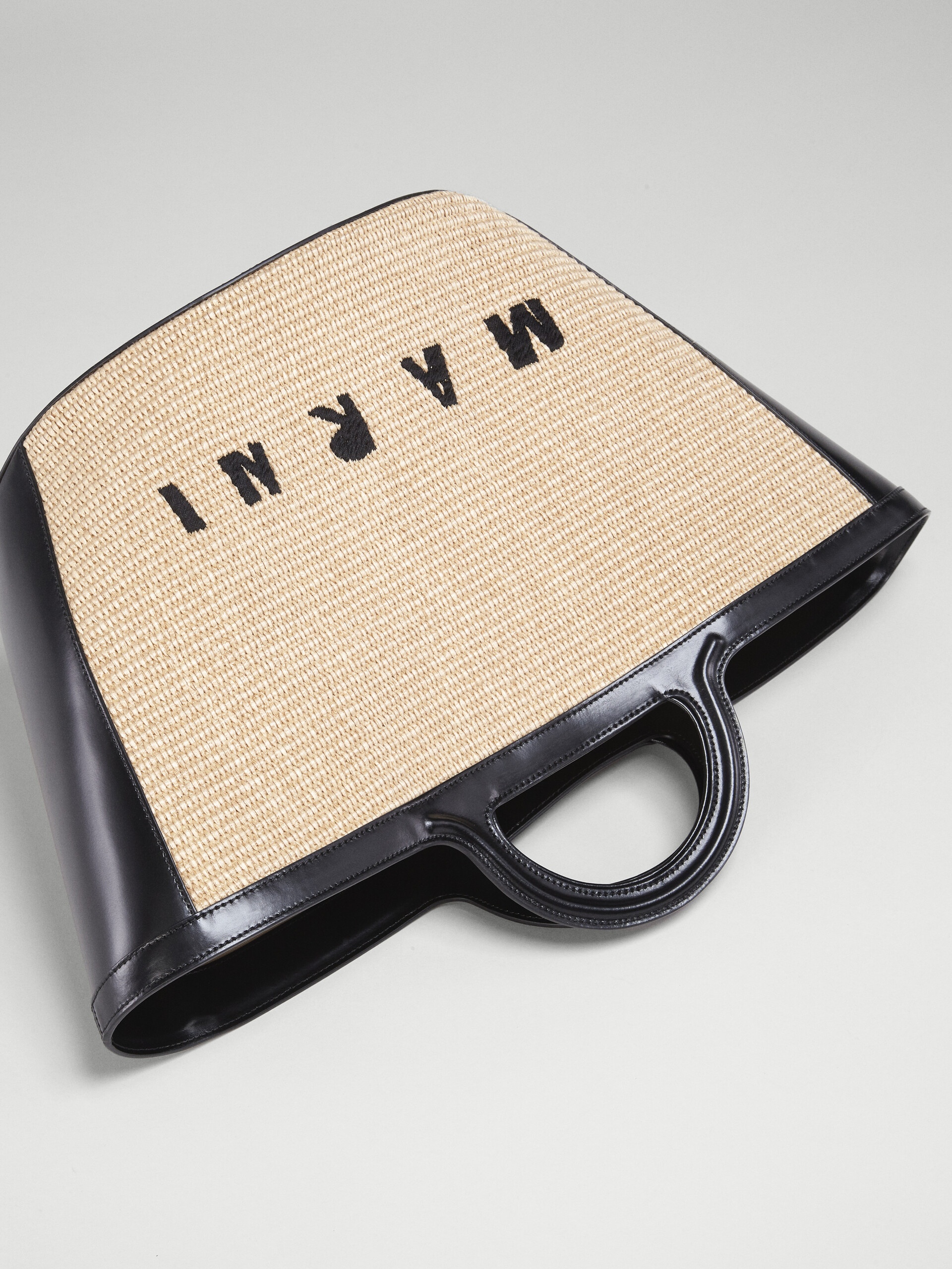 TROPICALIA LARGE BAG IN BLACK LEATHER AND RAFFIA - 4