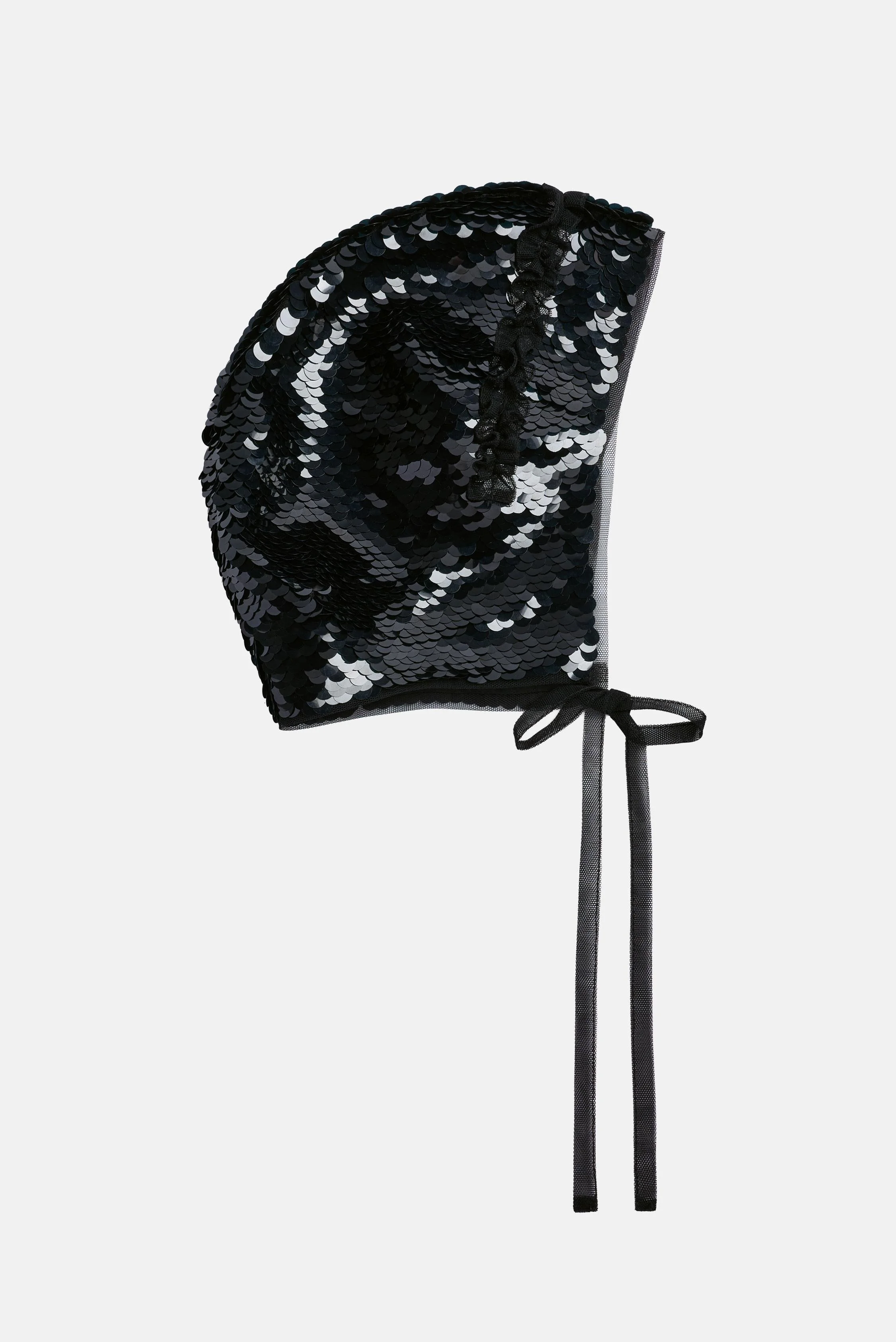 Cashmere bonnet with embroidery - 1