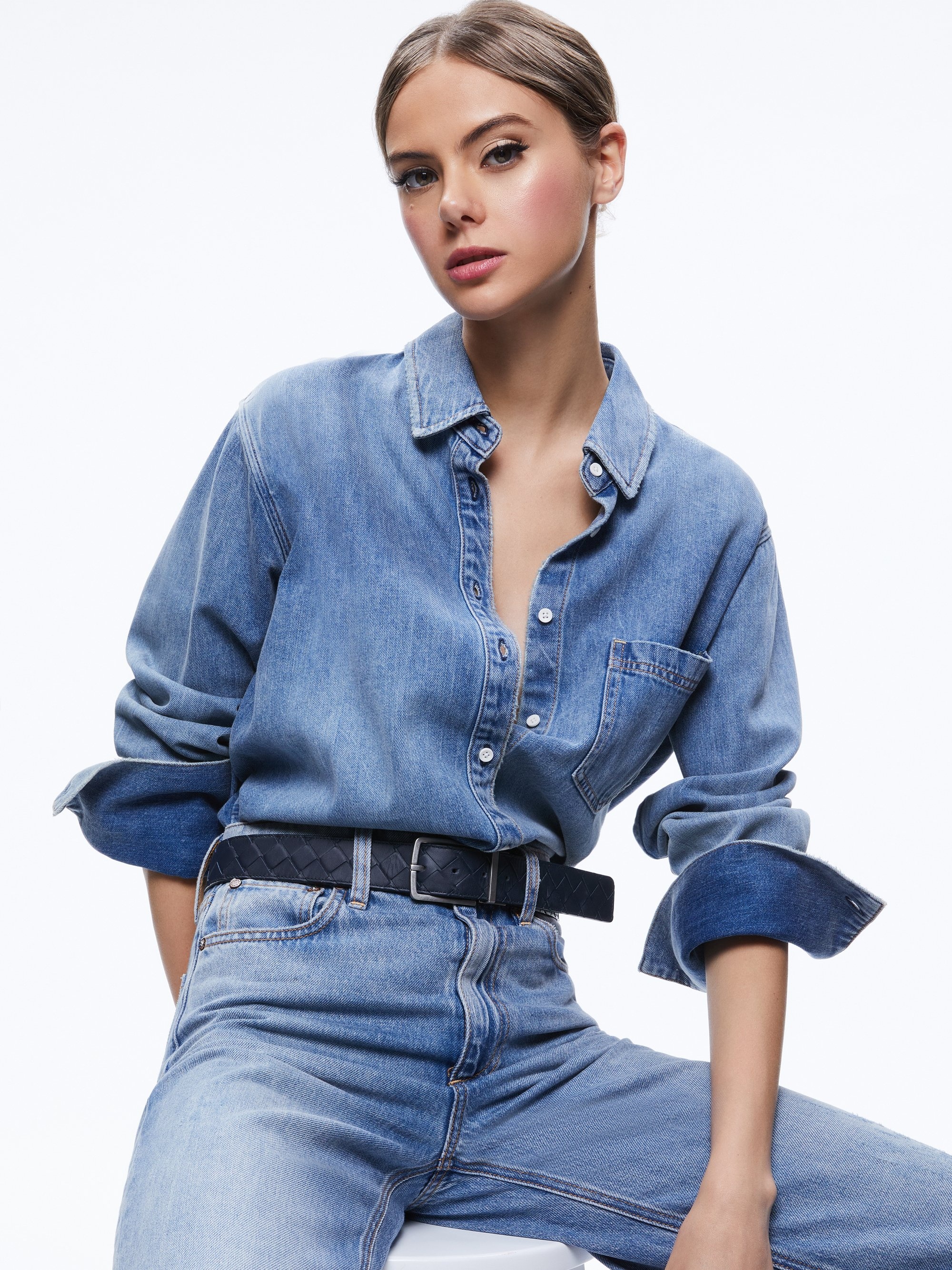 FINELY DENIM BUTTON DOWN - 6