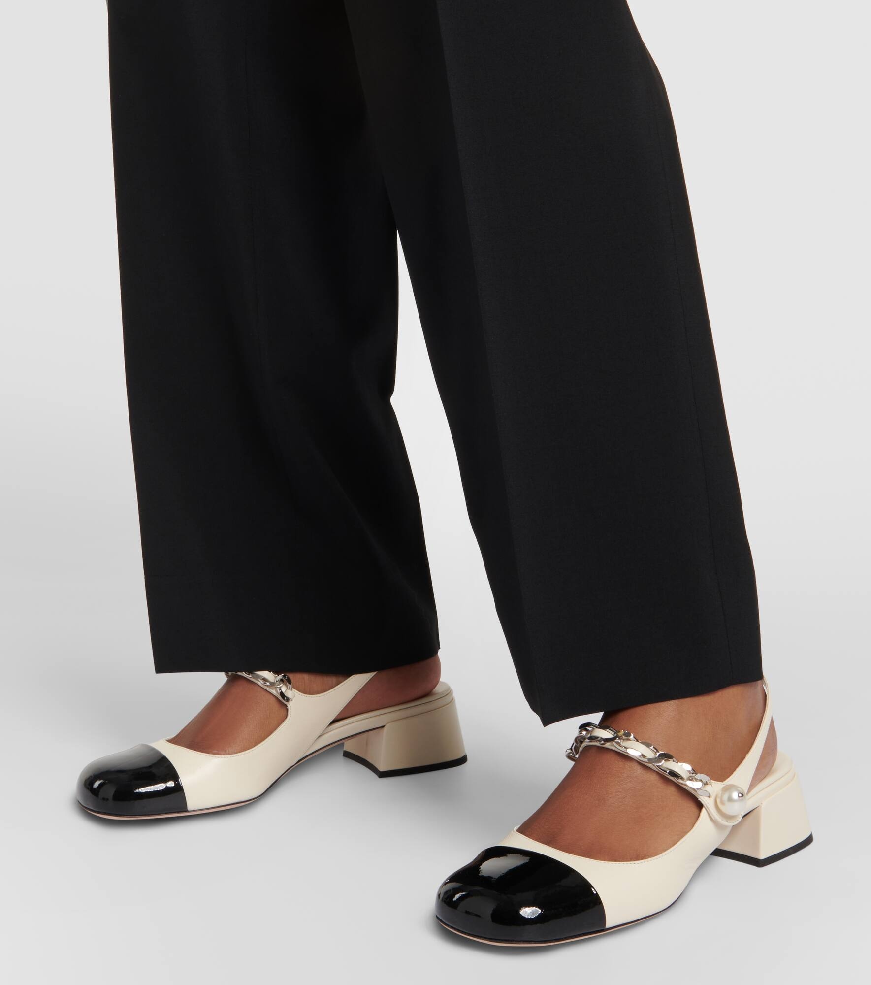 Chain-embellishedt leather slingback pumps - 4